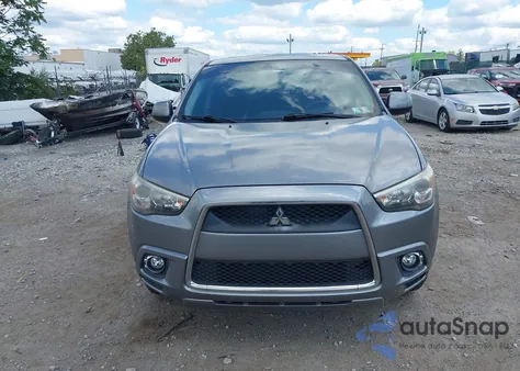 2011 Mitsubishi Outlander Sport Se z USA, uszkodzony, nr VIN JA4AR4AU7BZ005837